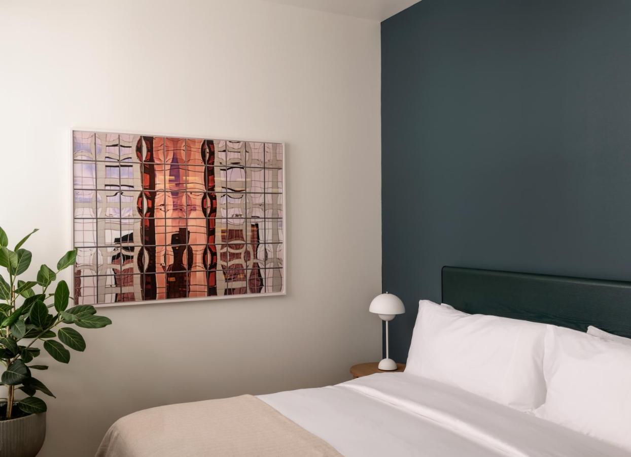 Roost Detroit Aparthotel Exterior foto